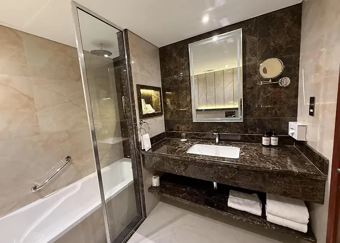 Dubai Grand Hotel By Fortune, Dubai Airport