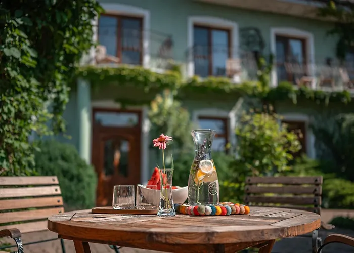 Best 16 Spa Hotels in Piest'any for a Relaxing Getaway