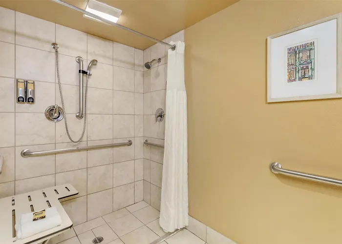 Best Western Plus Garden Court Inn Fremont