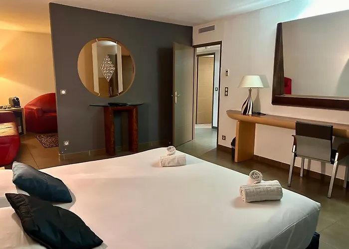Logis Hôtel La Fauceille