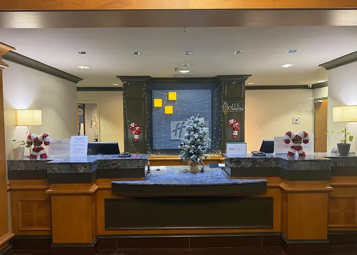 Holiday Inn Express Hotel & Suites Warwick-Providence Airport By Ihg