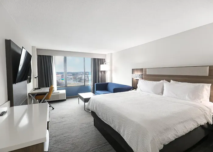 Springfield Hotels