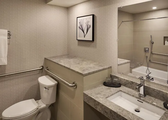 Lafayette Hotels