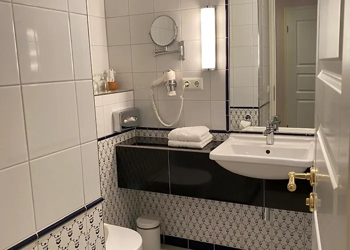 Kremmen Hotels