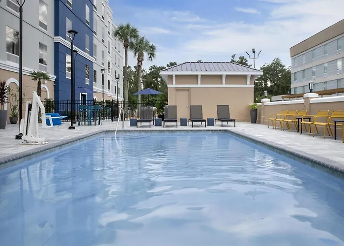 Hampton Inn & Suites Lake City