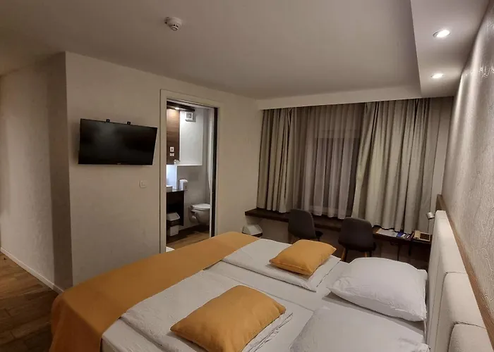 Hotel Emonec Lubiana