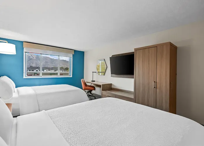 Holiday Inn Express Ogden By Ihg