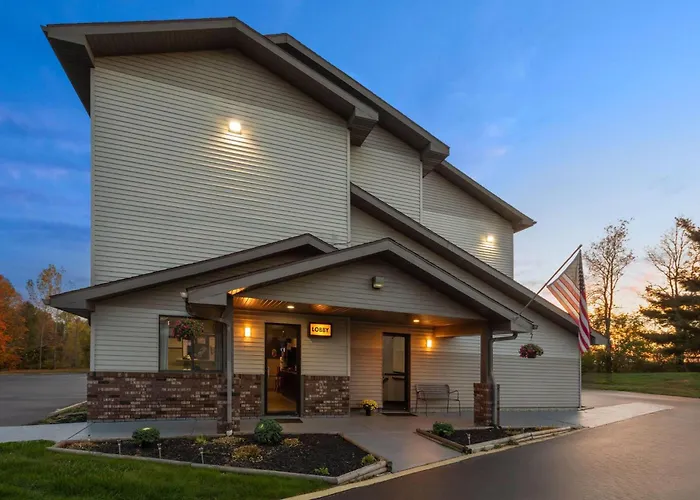Super 8 By Wyndham Kent/Akron Area