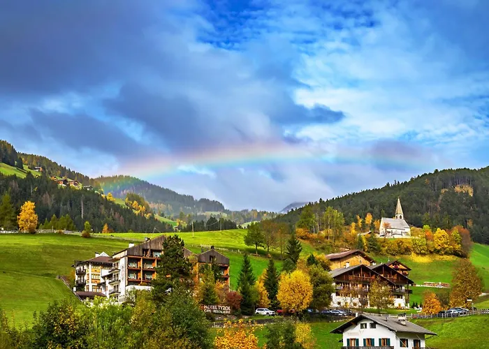 Hotel Tyrol Funes 