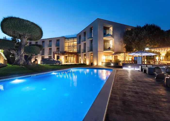 Hoteles en Vallromanes