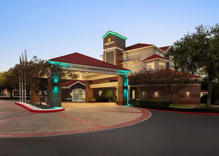 La Quinta By Wyndham Dallas Arlington South