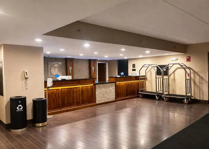Comfort Inn Farmington Hills - Novi-Royal Oaks-Southfield-Detroit Northwest