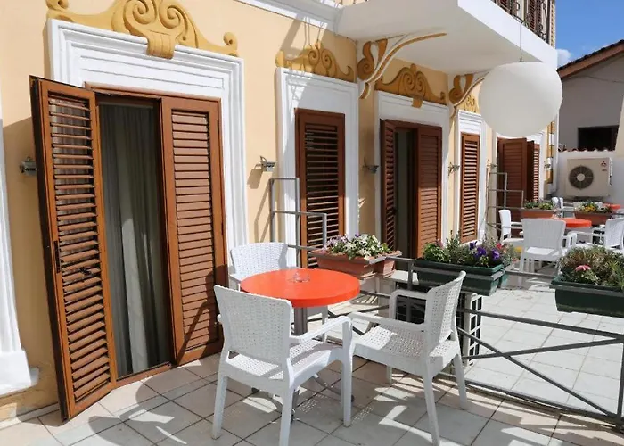 Hotel Villa Tafaj Tirana