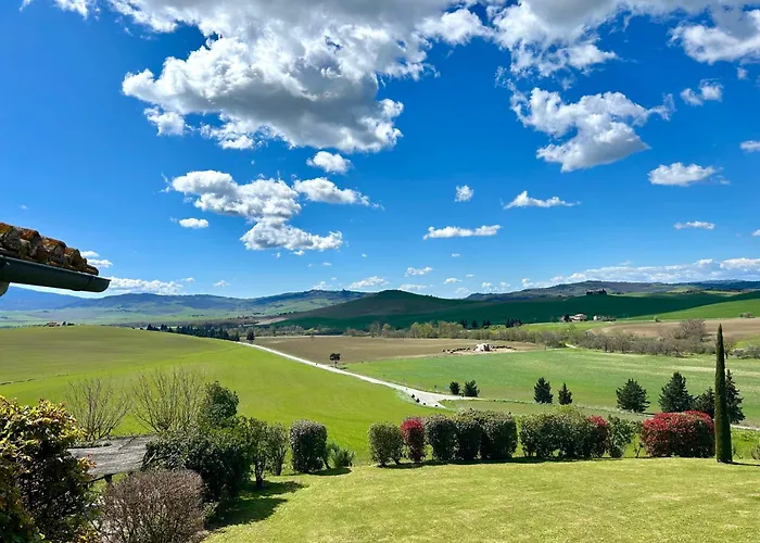 Bed and Breakfast L'Olmo Monticchiello