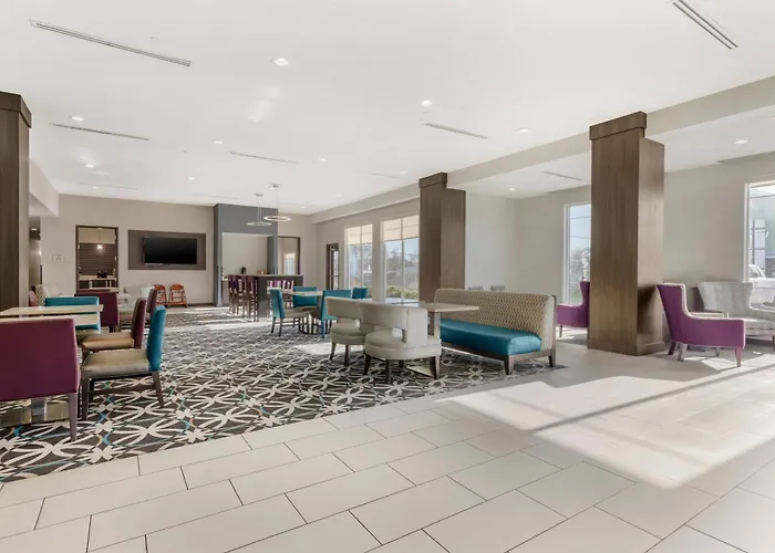 Comfort Inn & Suites Claremore