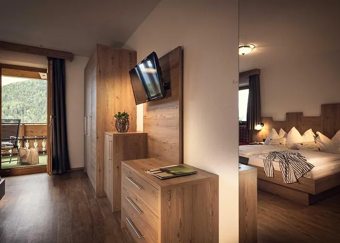 Almhotel Lenz Valdaora