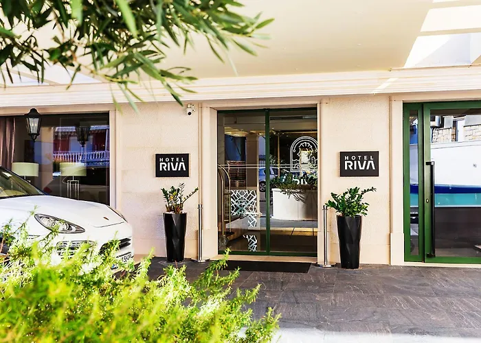 Petrovac Hotels