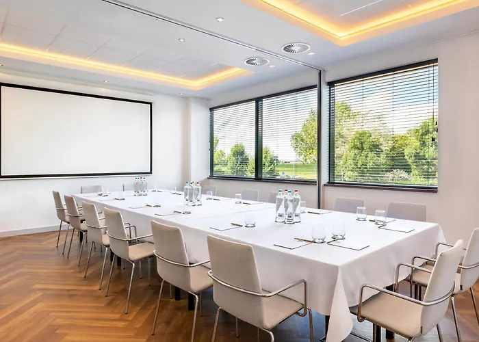 Corendon Urban Amsterdam Schiphol Airport Hotel Badhoevedorp