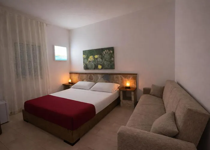 Calasole Country House Torre Lapillo