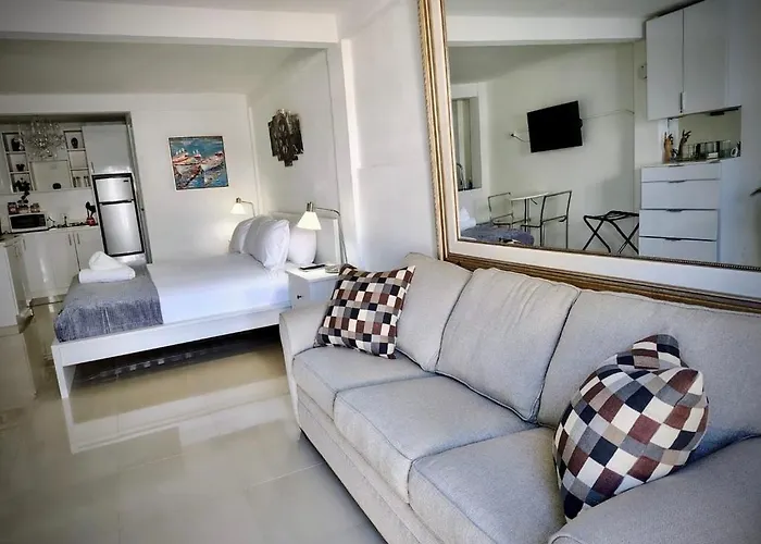 Segovia Studio Units