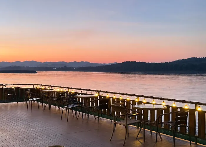Chiang Khan Hotels