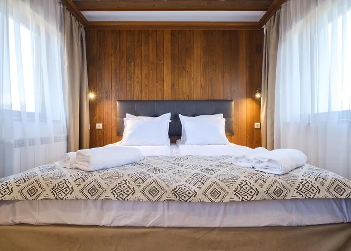 Razlog Hotels
