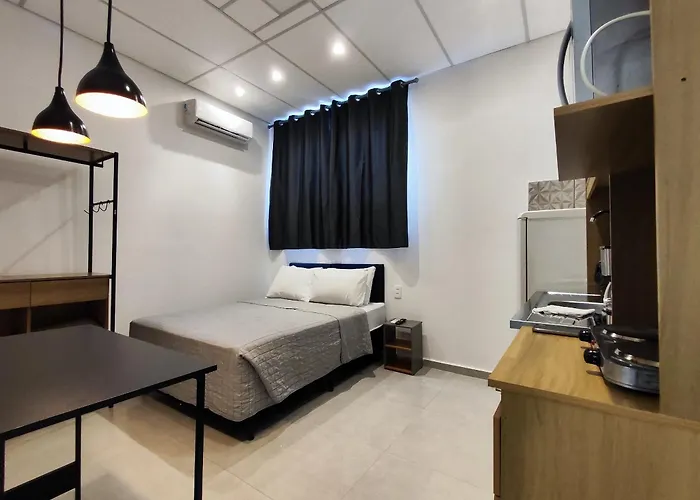VILLA BILAC - Studios próximo à Vila Germânica Bairro da Velha