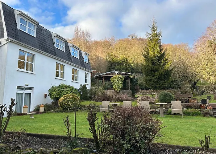 Belvedere Lodge