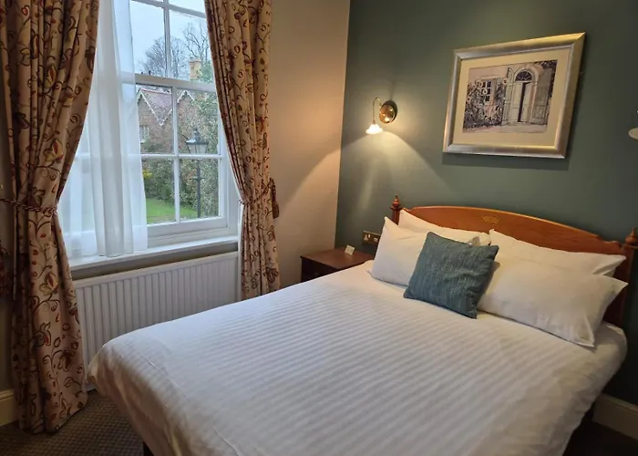 Shepperton Hotels