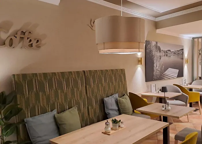 Hotel-Pension Maarblick Schalkenmehren