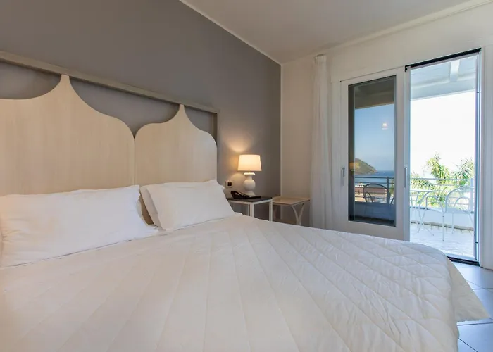 Hotel Mea - Aeolian Charme Città di Lipari