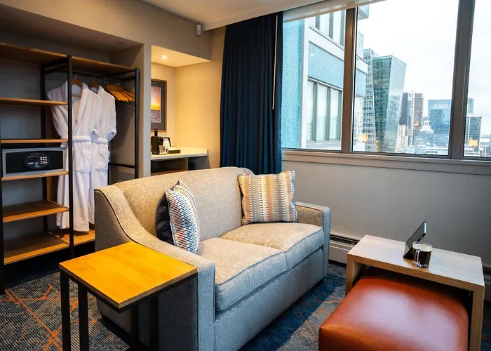 Blue Horizon Hotel Vancouver
