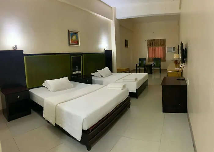 Oroquieta Hotels