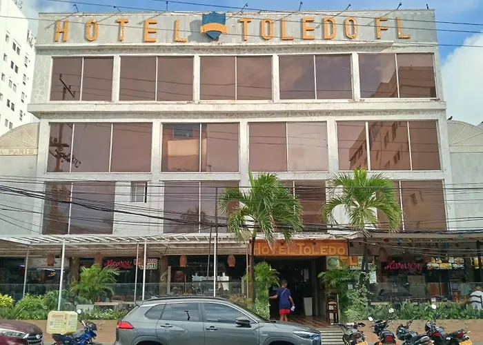 Hotel Toledo FL