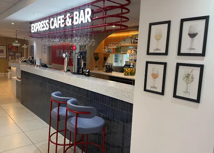 Nuneaton Hotels
