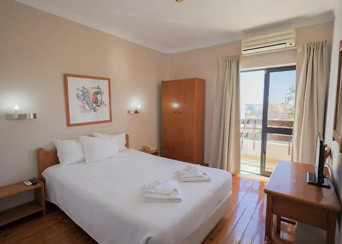 Portimão Center Hotel by Umbral