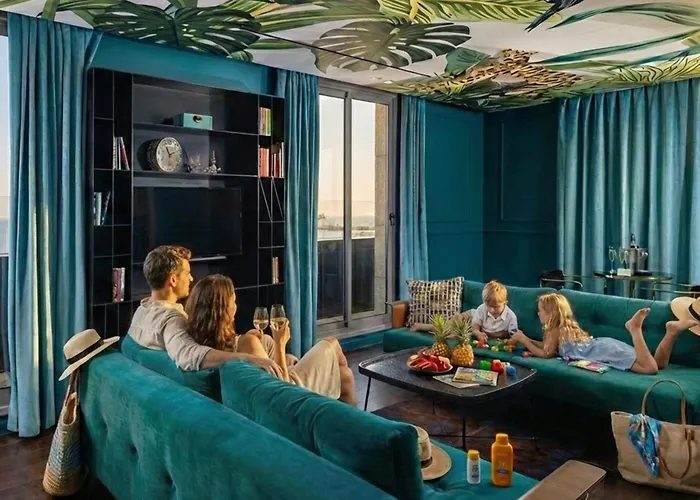 Seaside Hotel By Zvieli Hotels - Shelter Access Tel Aviv-Jaffa