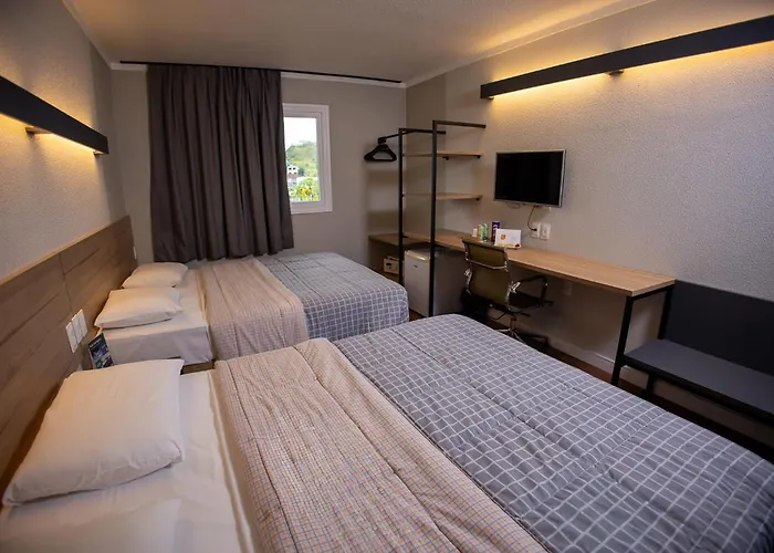 Hotel 10 Blumenau