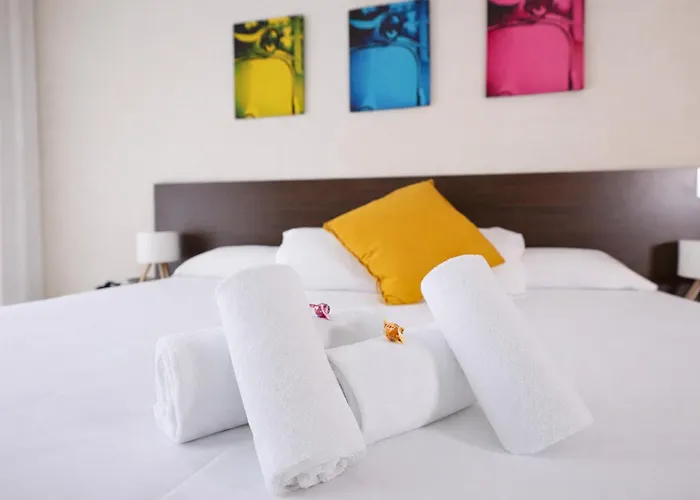 Cunit Hotels