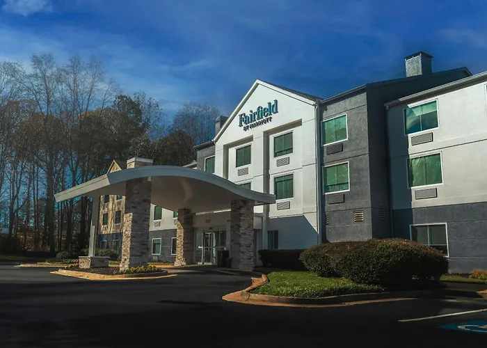 Fairfield Inn & Suites By Marriott Atlanta Kennesaw