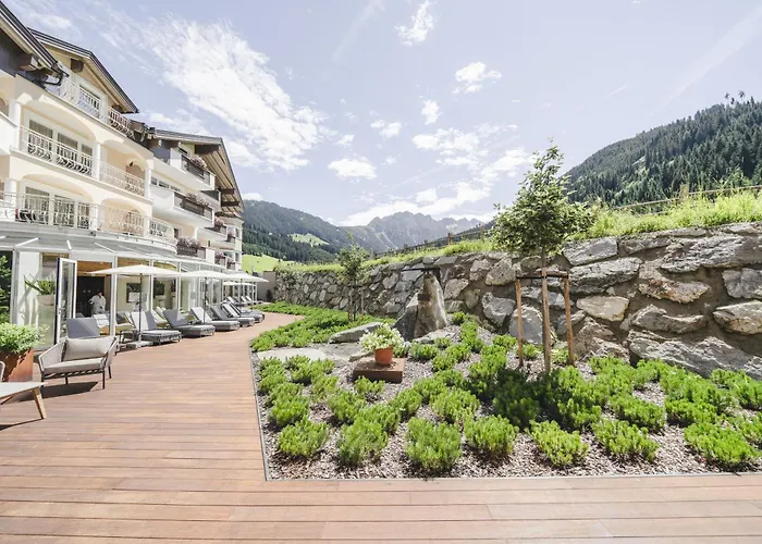 Traumhotel Alpina Superior (Adults Only)
