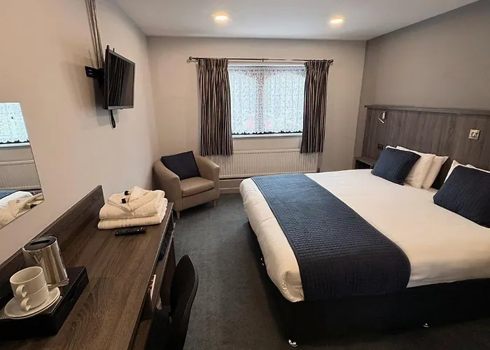 Esher Hotels