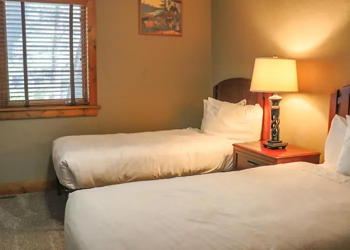 Wadena Hotels