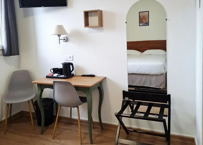 Ussel (Limousin) Hotels