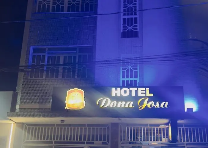 Hotéis de Carmo do Cajuru