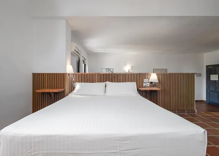 Hotel Cerro de Hijar Tolox