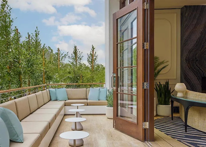Cameo Beverly Hills, Lxr Hotels & Resorts