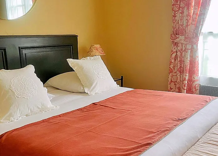 Bonnat Hotels