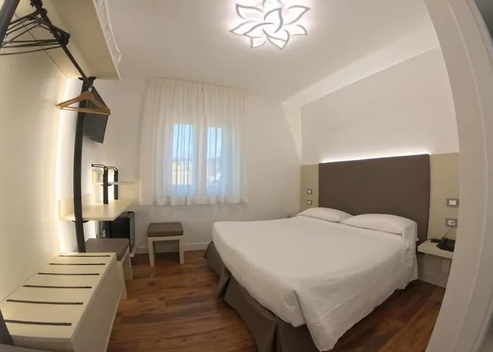 Hotel Aurora Tivoli Terme