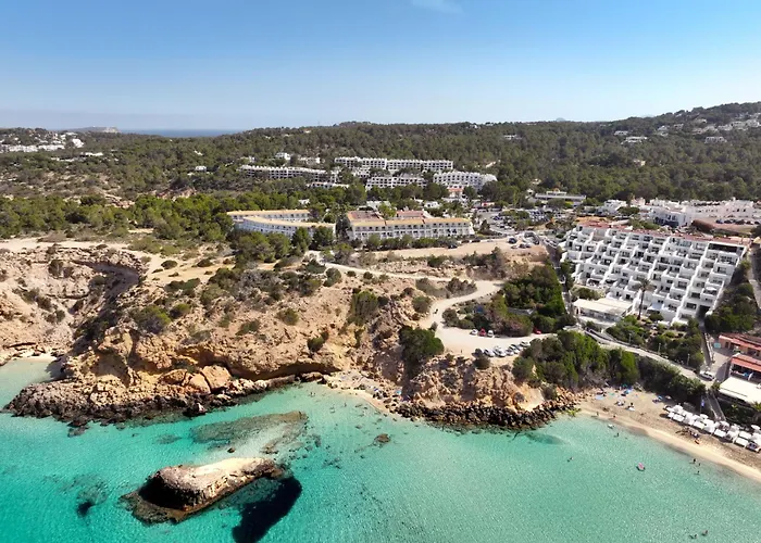 Hotels in Cala Tarida (Ibiza)